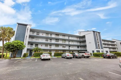 1480 NW 80th Avenue #402