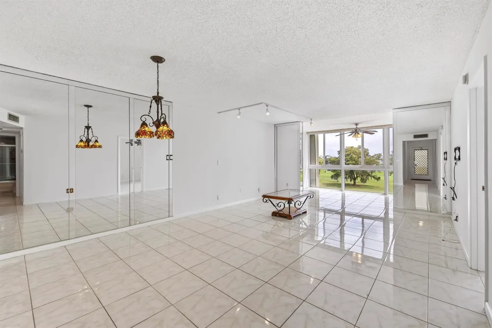 1480 NW 80th Avenue #402 Margate, FL 33063