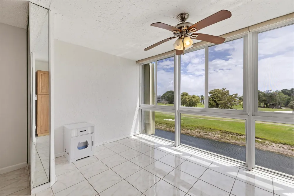 1480 NW 80th Avenue #402 Margate, FL 33063