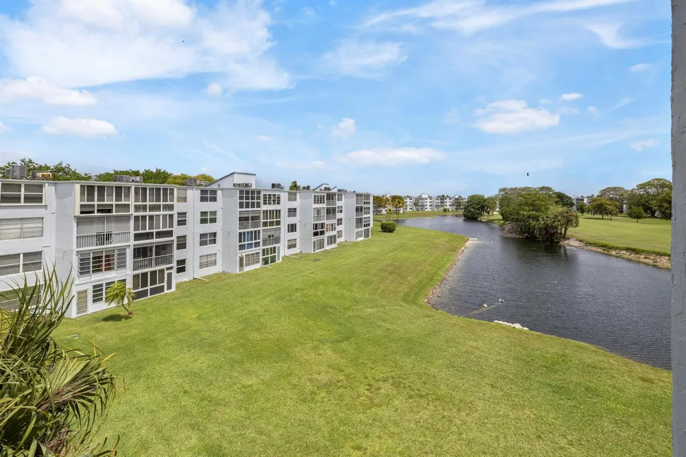 1480 NW 80th Avenue #402 Margate, FL 33063
