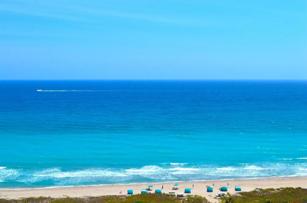 4501 Ocean Boulevard #Th-04 Boca Raton, FL 33431