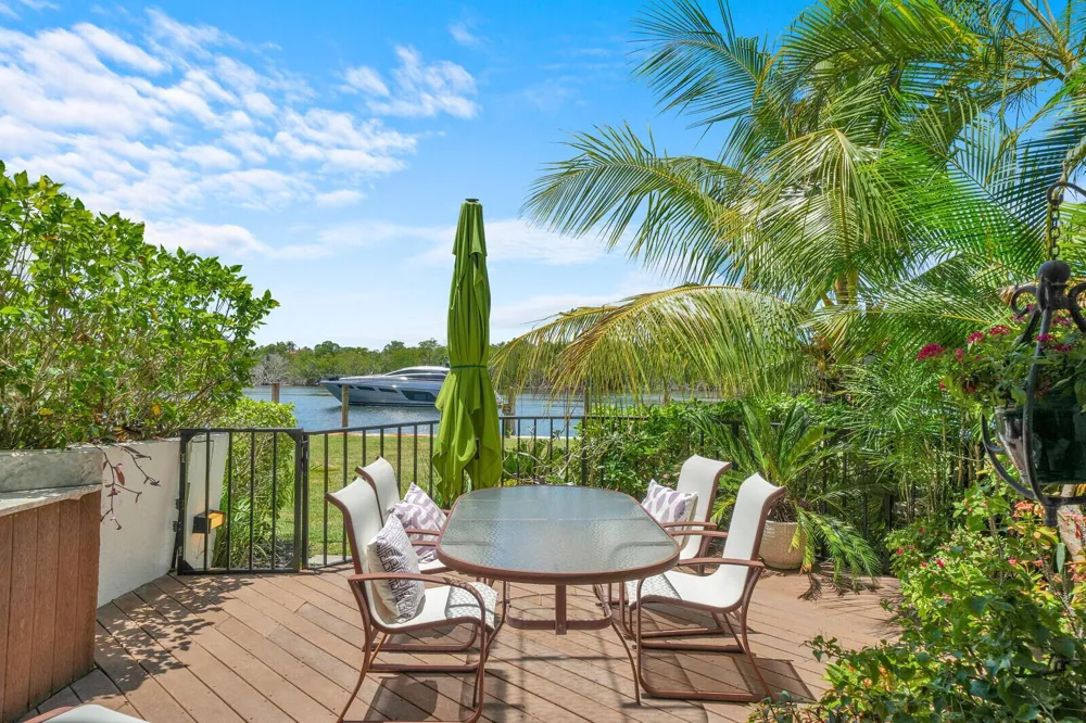 4501 Ocean Boulevard #Th-04 Boca Raton, FL 33431