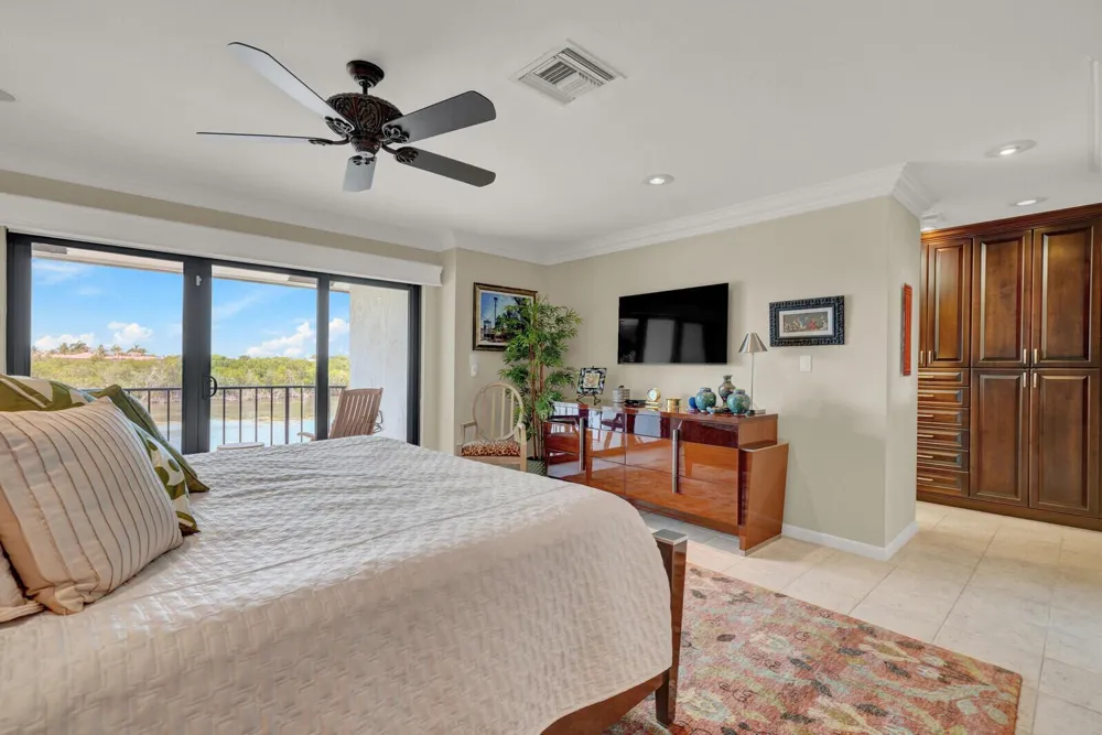4501 Ocean Boulevard #Th-04 Boca Raton, FL 33431