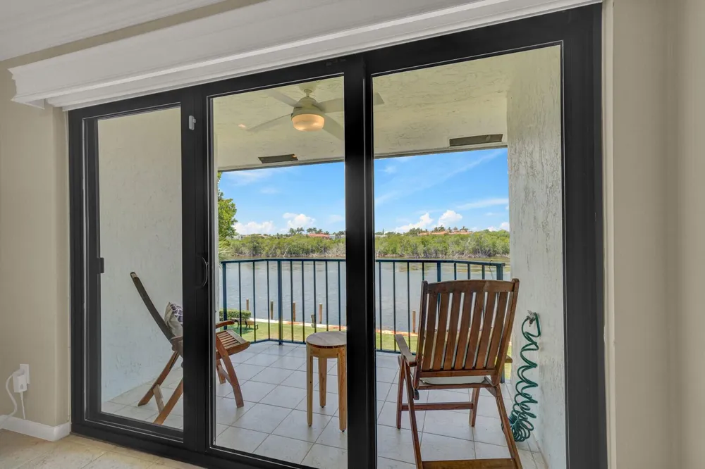 4501 Ocean Boulevard #Th-04 Boca Raton, FL 33431