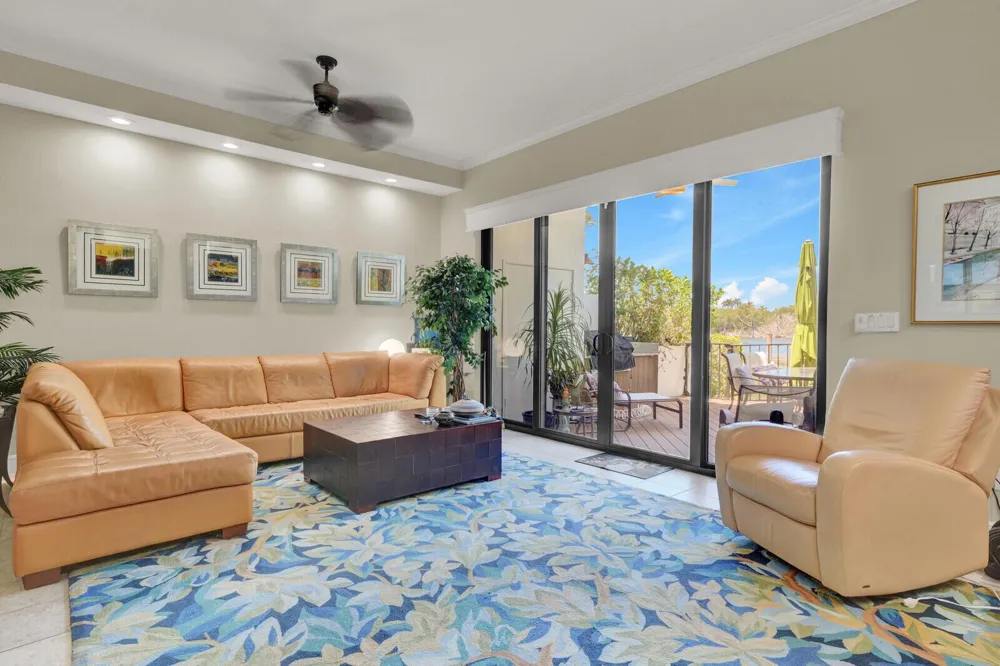 4501 Ocean Boulevard #Th-04 Boca Raton, FL 33431