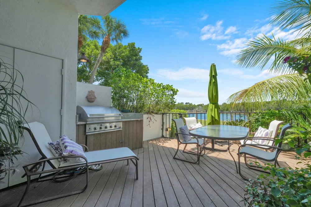 4501 Ocean Boulevard #Th-04 Boca Raton, FL 33431