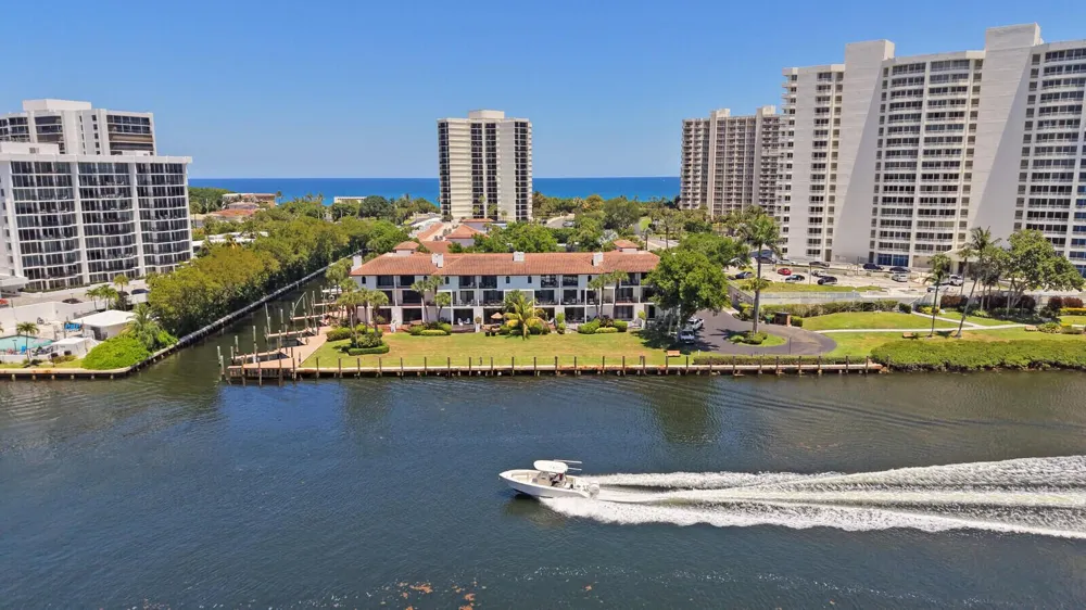 4501 Ocean Boulevard #Th-04 Boca Raton, FL 33431