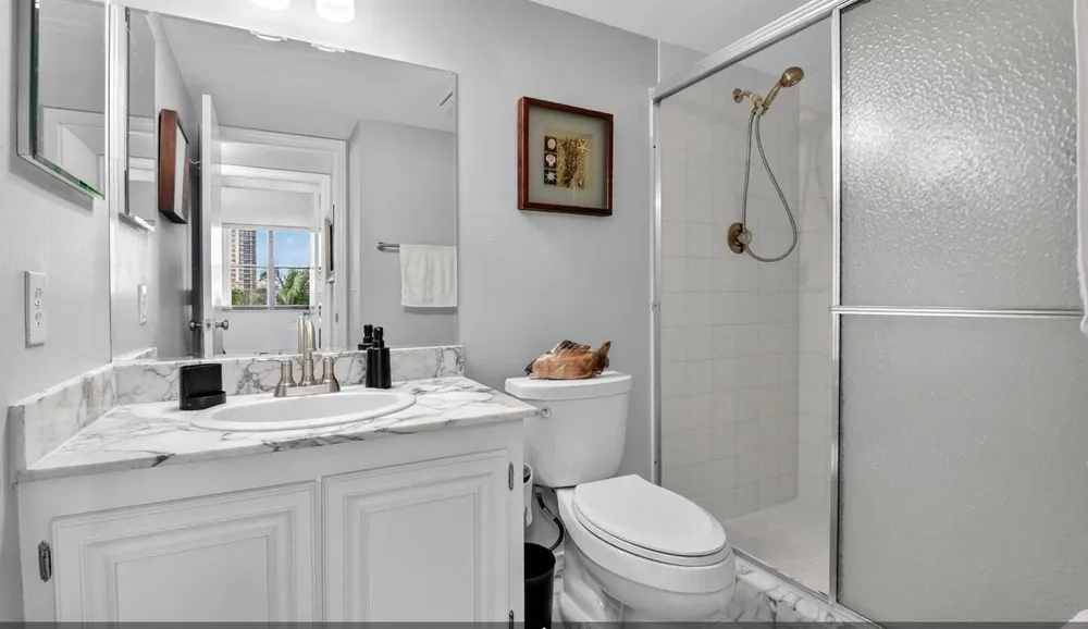 3400 Ocean Drive #405 Singer Island, FL 33404
