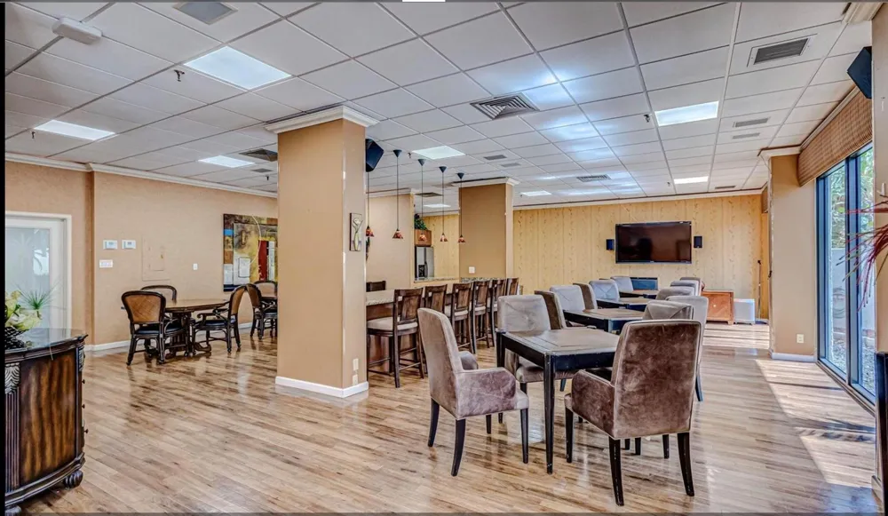 3400 Ocean Drive #405 Singer Island, FL 33404