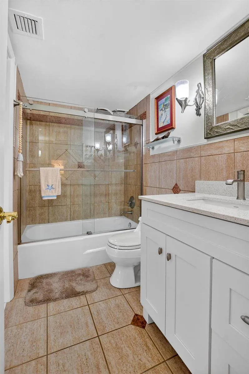 1050 Hillsboro Mile #602w Hillsboro Beach, FL 33062
