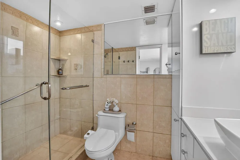 1050 Hillsboro Mile #602w Hillsboro Beach, FL 33062