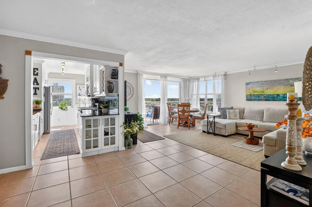 1050 Hillsboro Mile #602w Hillsboro Beach, FL 33062