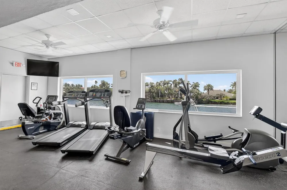 1050 Hillsboro Mile #602w Hillsboro Beach, FL 33062