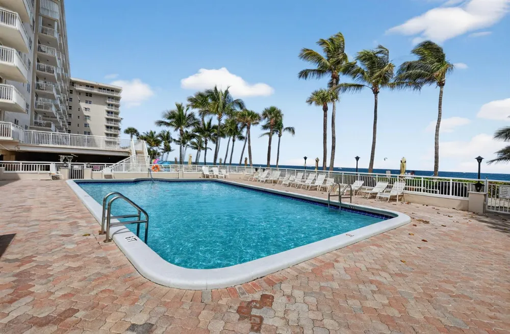 1050 Hillsboro Mile #602w Hillsboro Beach, FL 33062