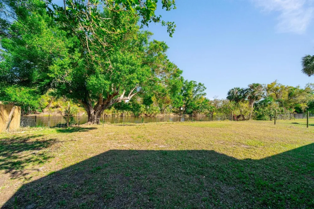1224 Inverness Street Port Charlotte, FL 33952