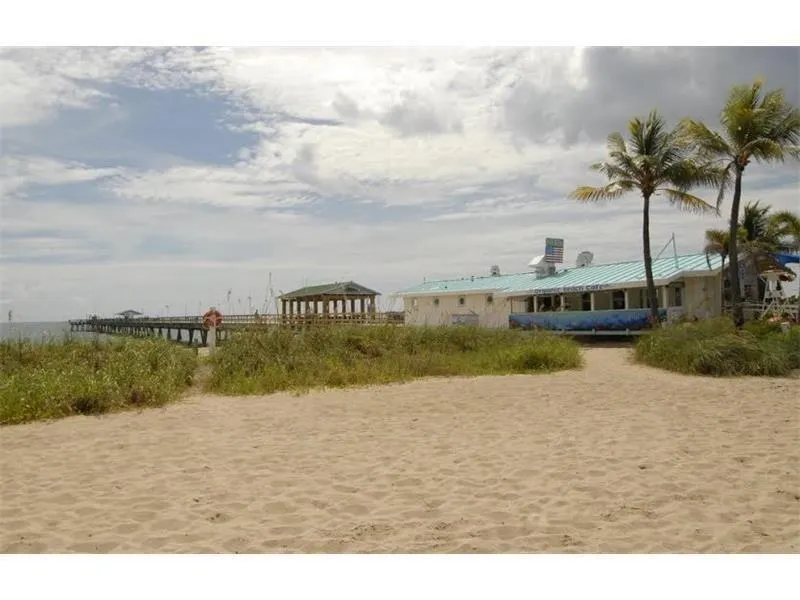 4445 El Mar Drive #2311 Lauderdale By The Sea, FL 33308