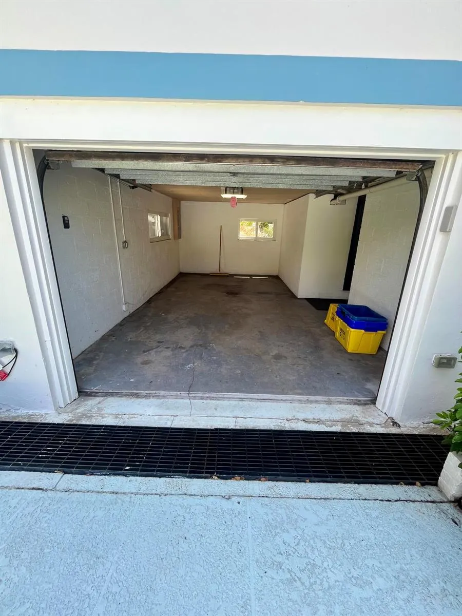 115 Dolphin Road Ocean Ridge, FL 33435
