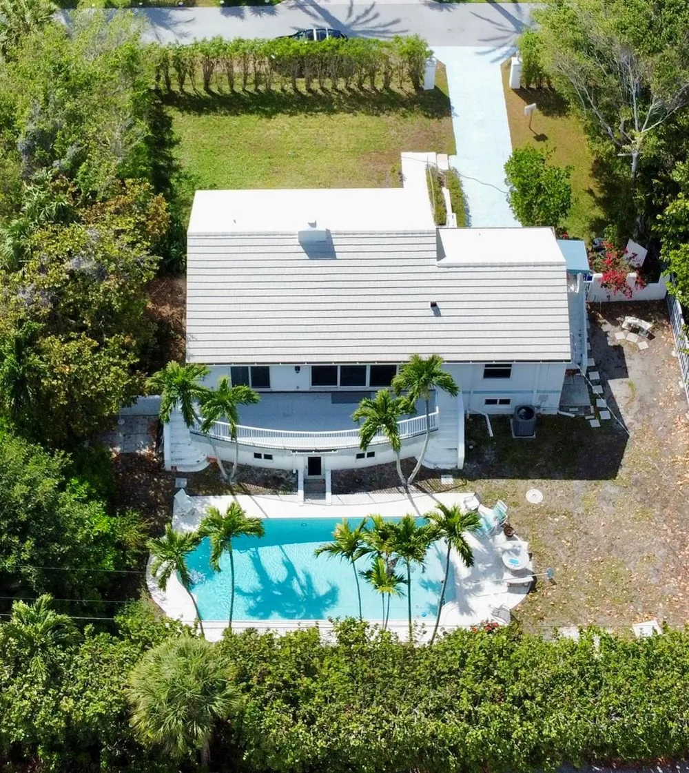 115 Dolphin Road Ocean Ridge, FL 33435
