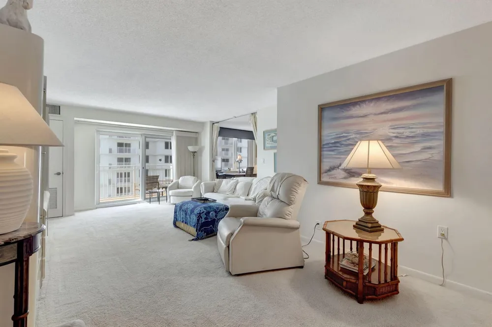 3215 S Ocean Boulevard #509 Highland Beach, FL 33487