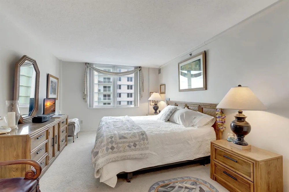 3215 S Ocean Boulevard #509 Highland Beach, FL 33487