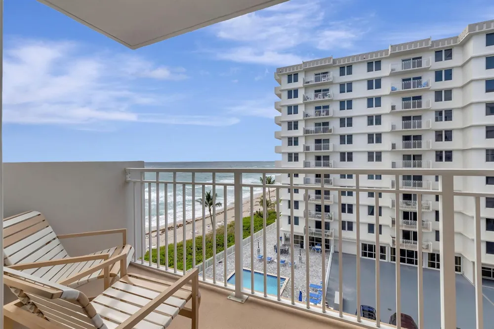 3215 S Ocean Boulevard #509 Highland Beach, FL 33487