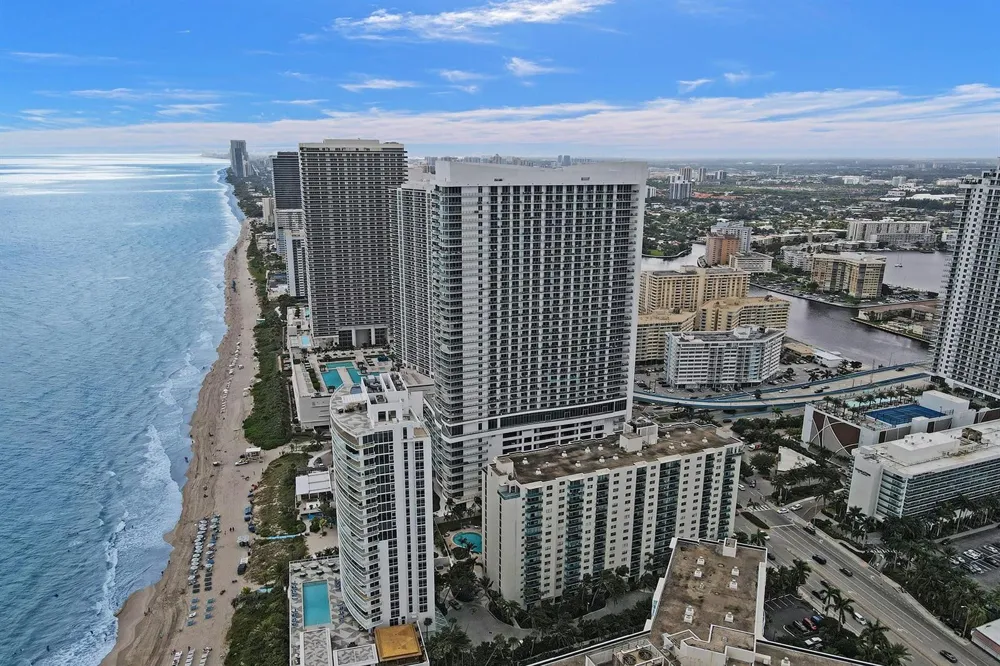 4001 S Ocean Drive #5k Hollywood, FL 33019