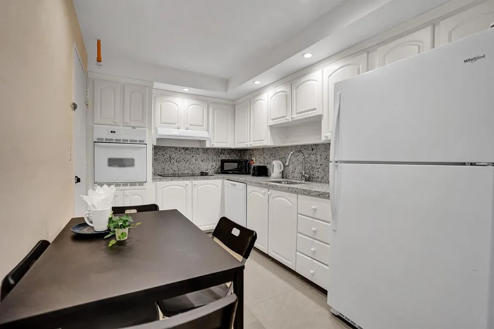 4001 S Ocean Drive #5k Hollywood, FL 33019