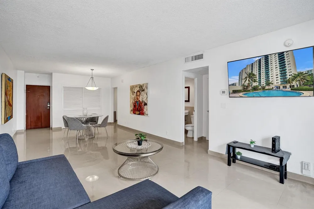 4001 S Ocean Drive #5k Hollywood, FL 33019