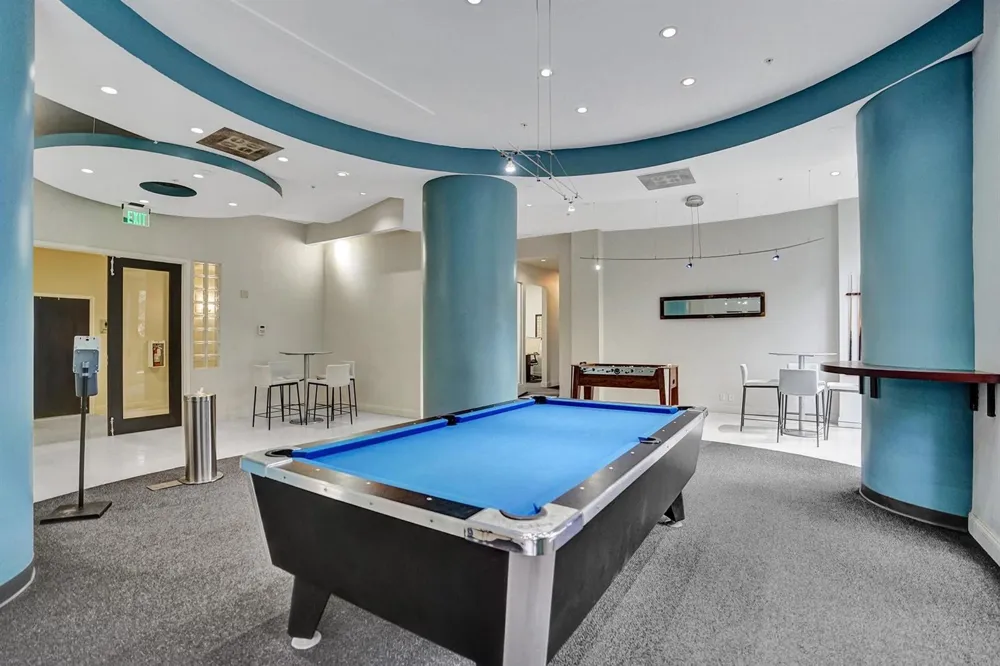 4001 S Ocean Drive #5k Hollywood, FL 33019