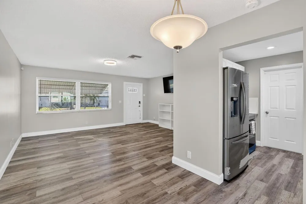 8845 NW 14th Street Plantation, FL 33322