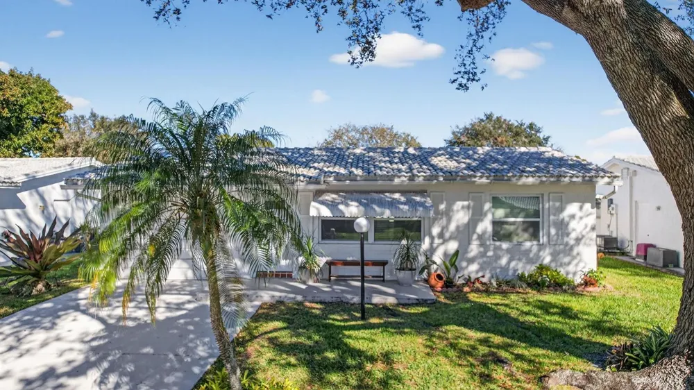 8845 NW 14th Street Plantation, FL 33322