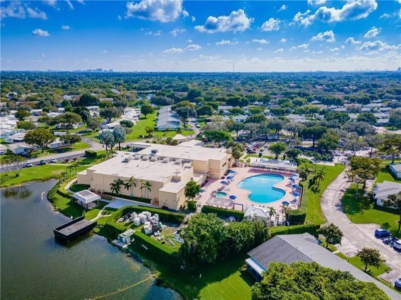 8845 NW 14th Street Plantation, FL 33322