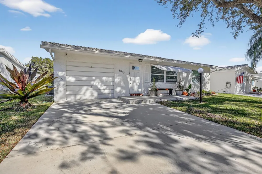 8845 NW 14th Street Plantation, FL 33322
