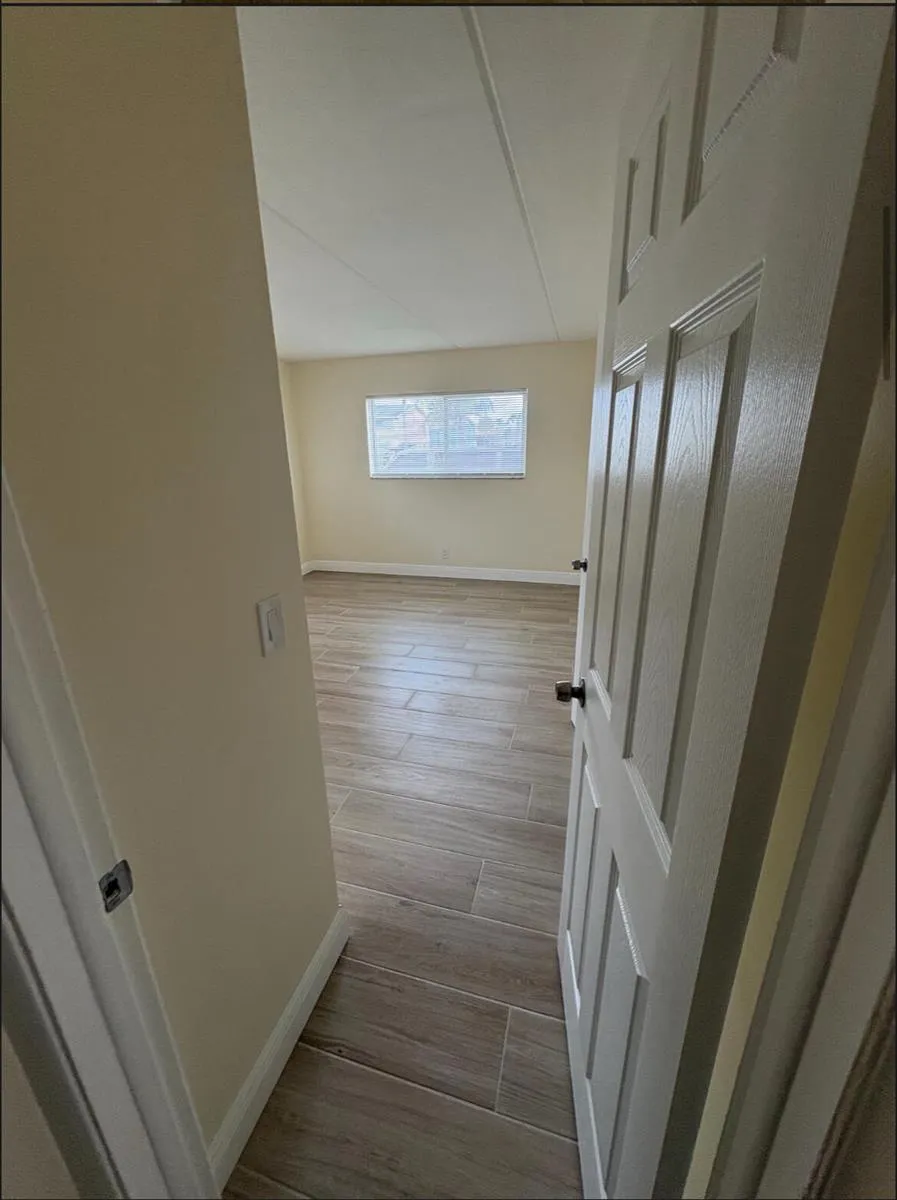 1501 Crescent Circle #E39 Lake Park, FL 33403