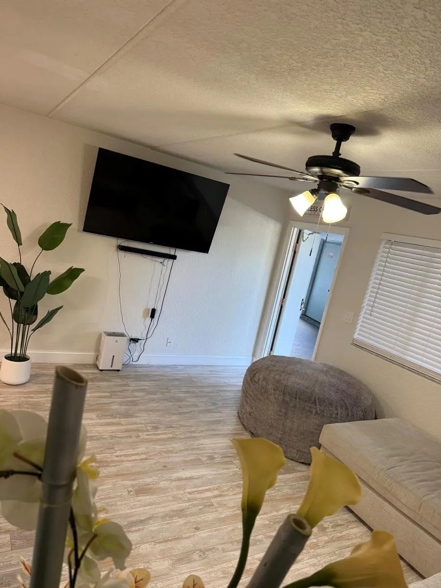 2000 Springdale Boulevard #108 Palm Springs, FL 33461