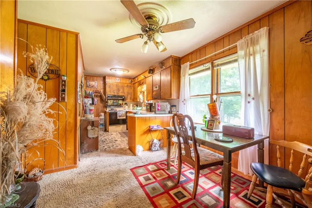 3987 Webbs Mill Road Floyd, VA 24149