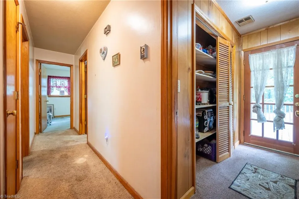 3987 Webbs Mill Road Floyd, VA 24149