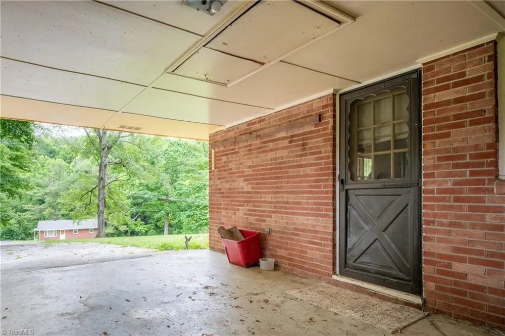 3987 Webbs Mill Road Floyd, VA 24149