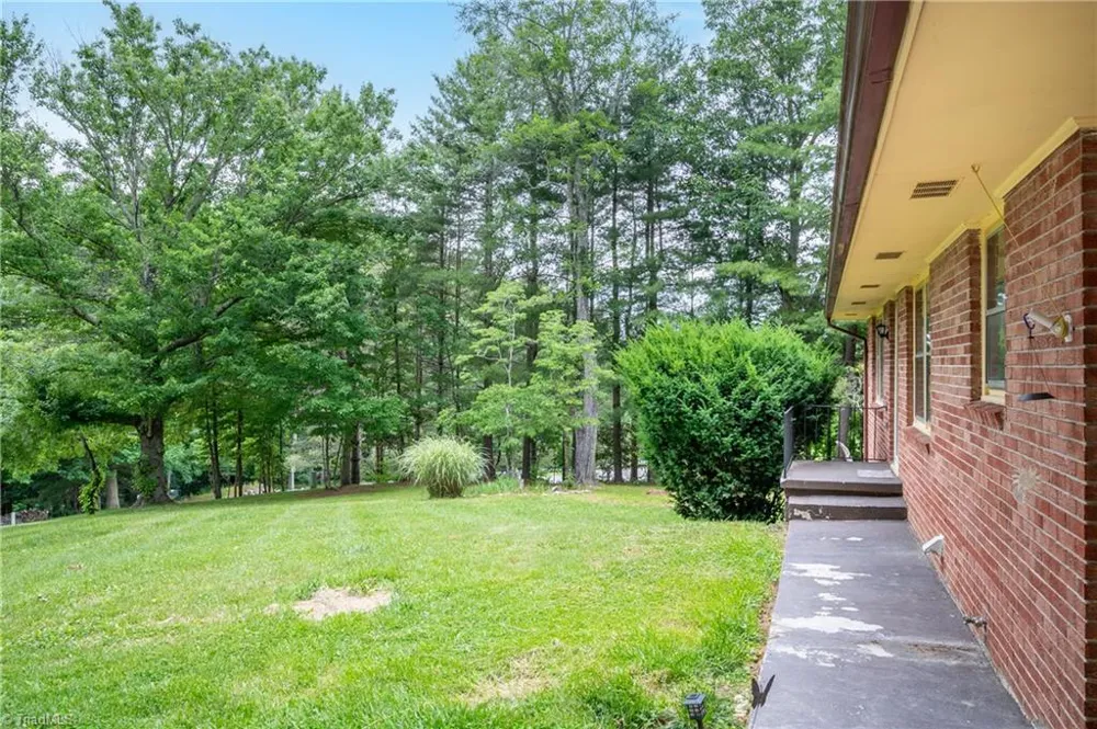 3987 Webbs Mill Road Floyd, VA 24149