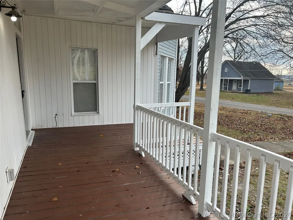 406 Creek Avenue Fort Gibson, OK 74434