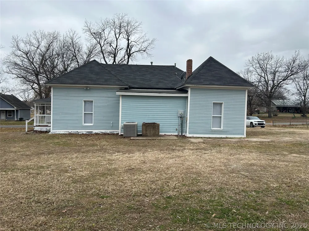 406 Creek Avenue Fort Gibson, OK 74434