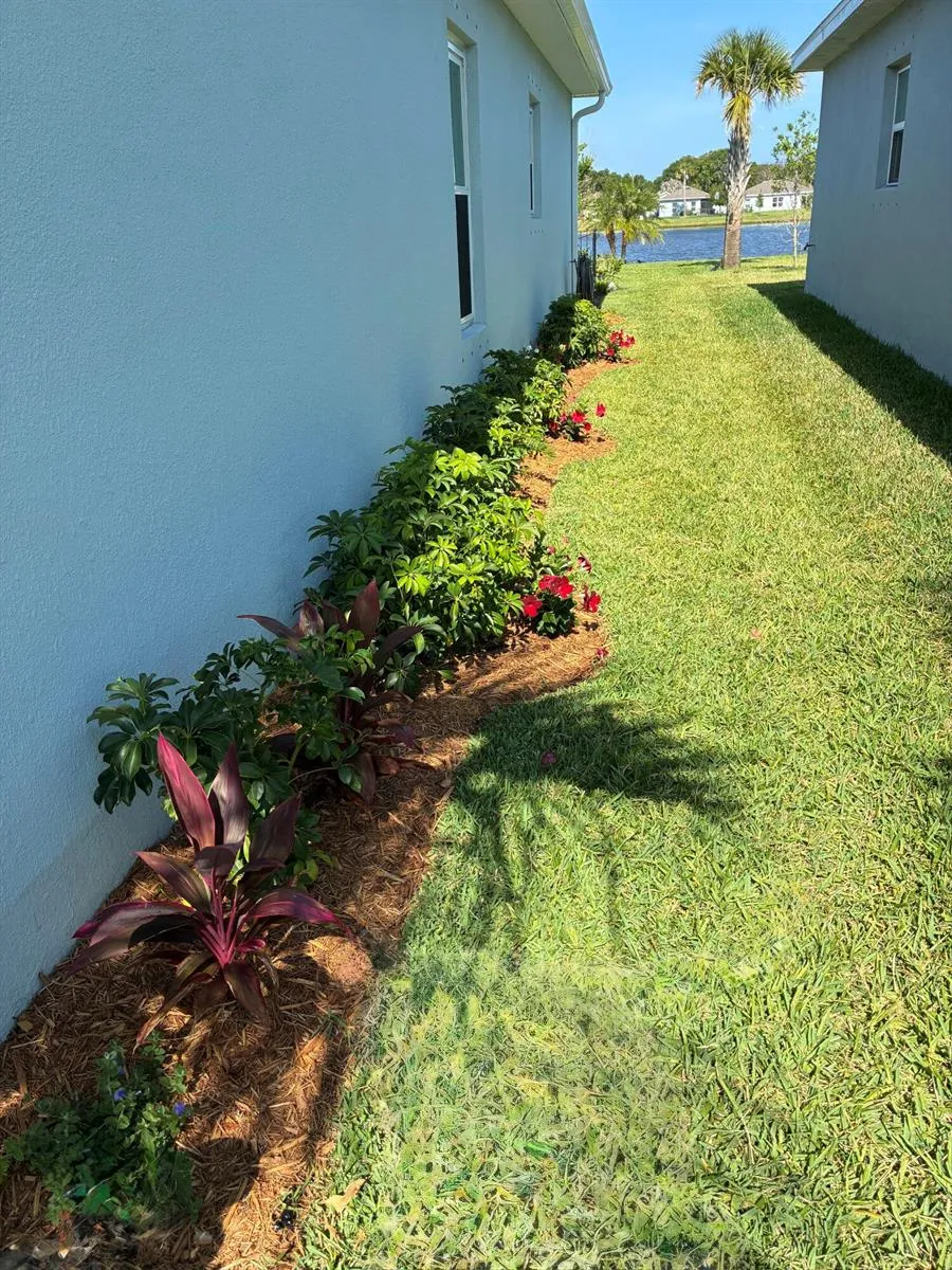 437 Acai Lane Fort Pierce, FL 34981
