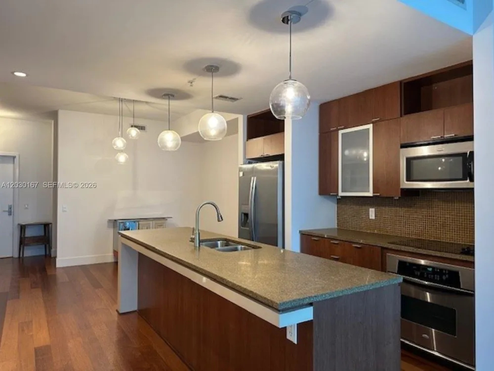 111 12 Street #1620 Tampa, FL 33602