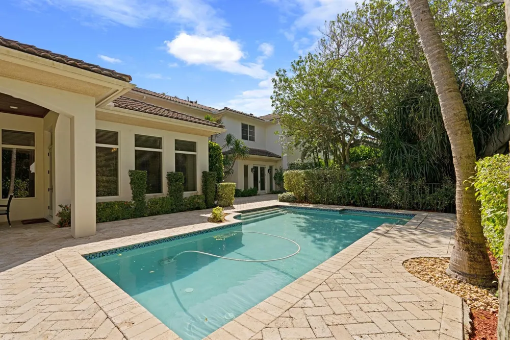 4102 S Ocean Boulevard Highland Beach, FL 33487