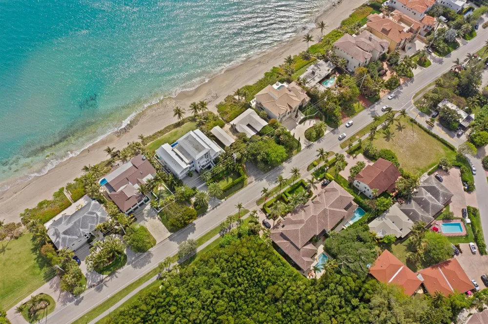 4102 S Ocean Boulevard Highland Beach, FL 33487