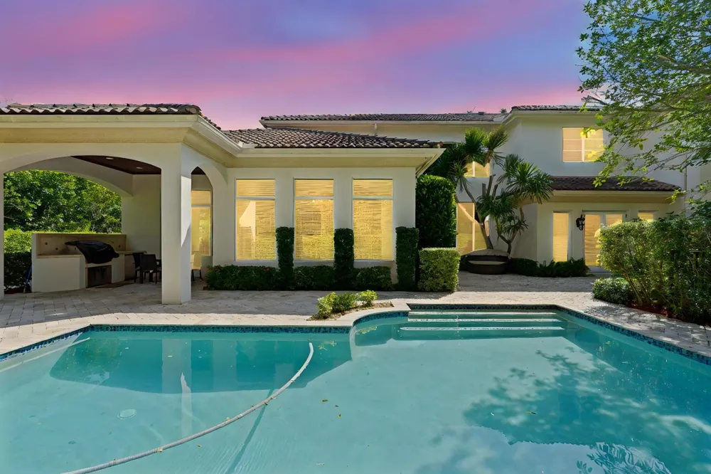 4102 S Ocean Boulevard Highland Beach, FL 33487