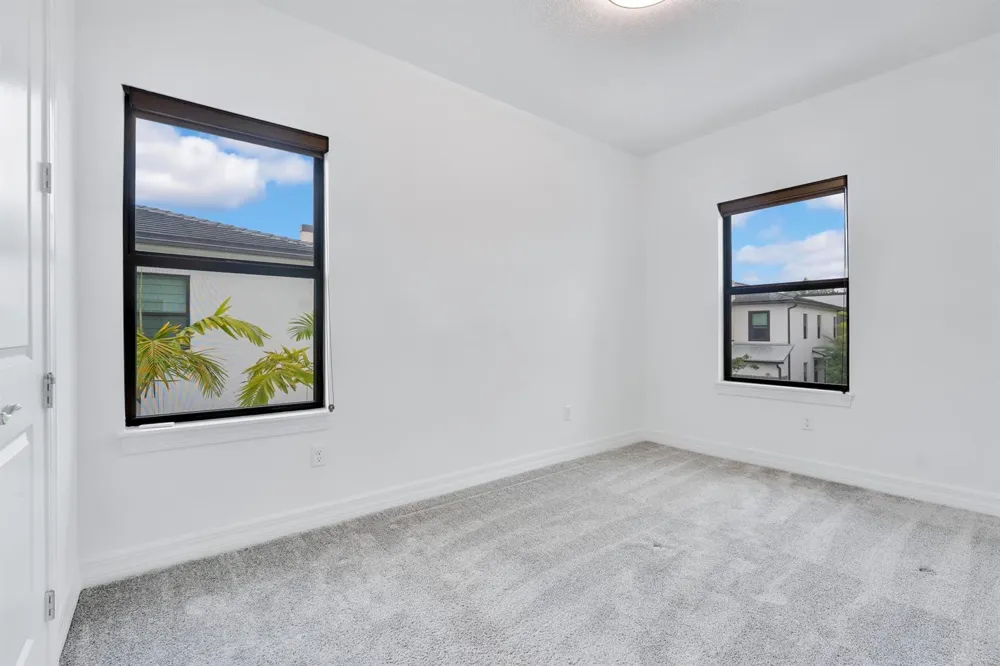 8358 NW 7th Place Plantation, FL 33324