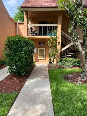 11234 Green Lake Drive #102