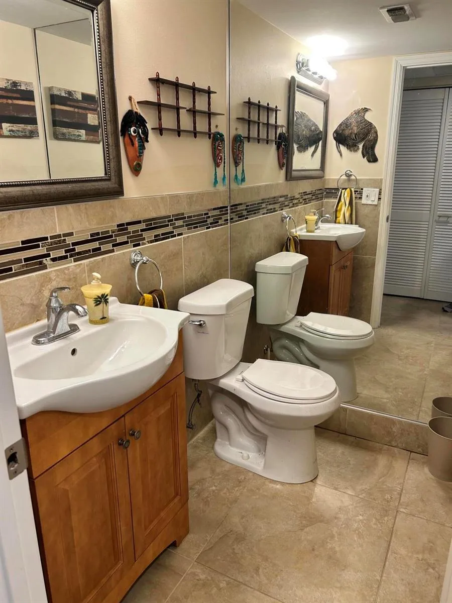 770 Lori Drive #245 Palm Springs, FL 33461