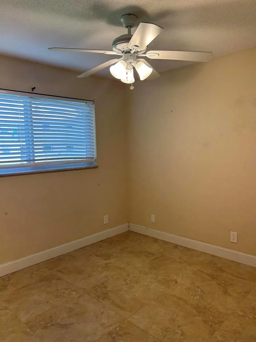 770 Lori Drive #245 Palm Springs, FL 33461